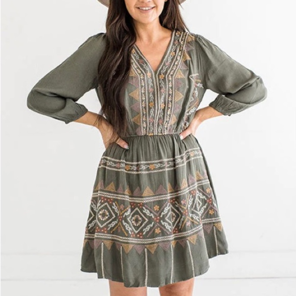 Cute boho dress ordered from Livy and Kate in Texas. Olive green.